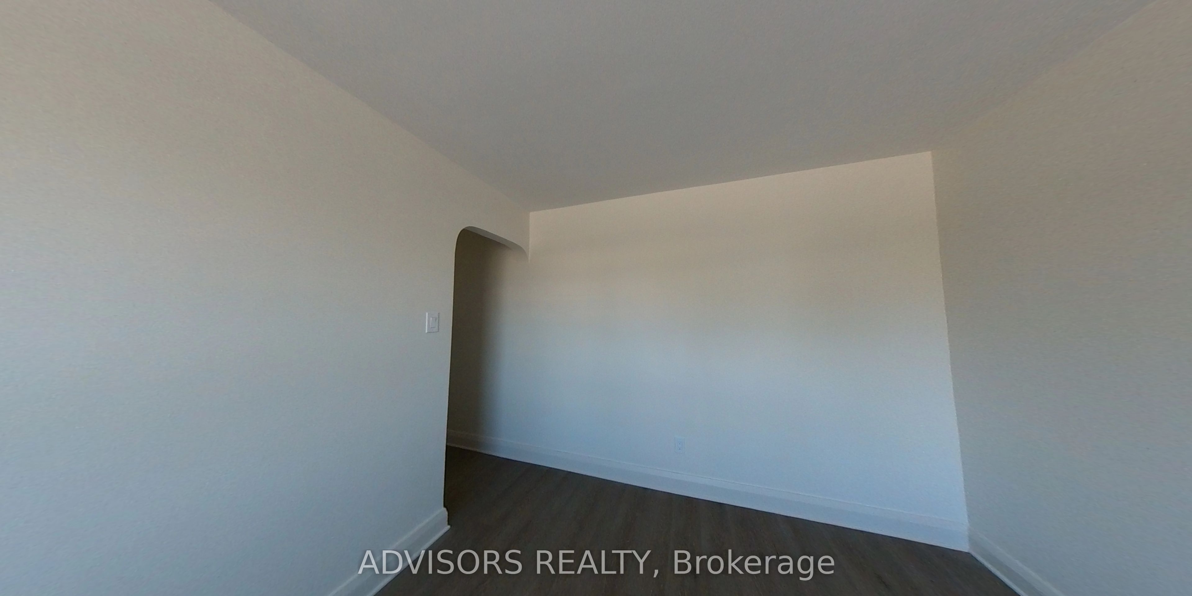 Additional image 3 of 1-3717 Lakeshore Boulevard W, Toronto, ON, M8W 1P8