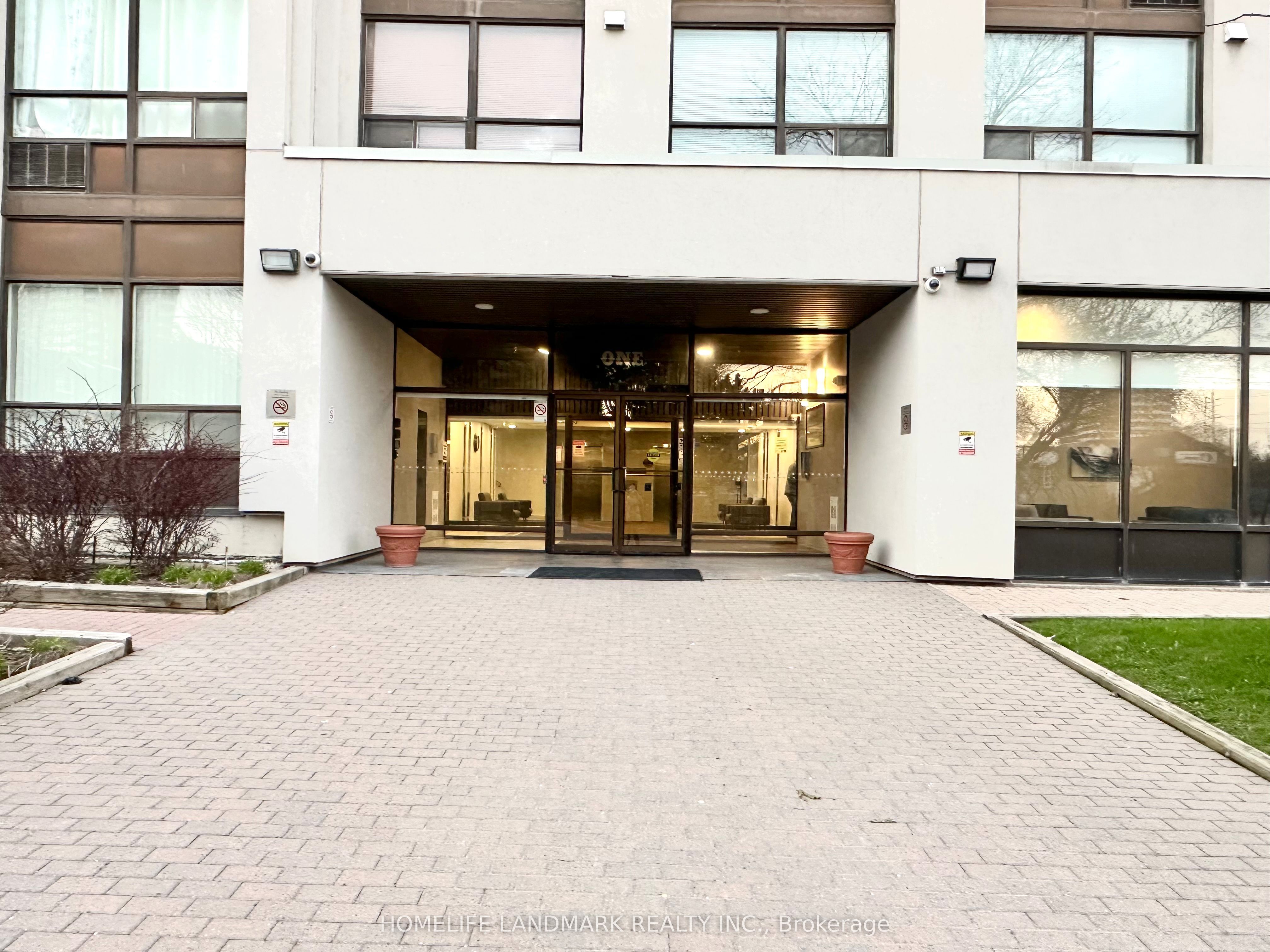 Additional image 2 of 303-1 Reidmount Avenue, Toronto, ON, M1S 4V3