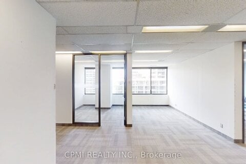 Additional image 6 of 1502-180 Dundas Street, Toronto, ON, M5G 1Z8