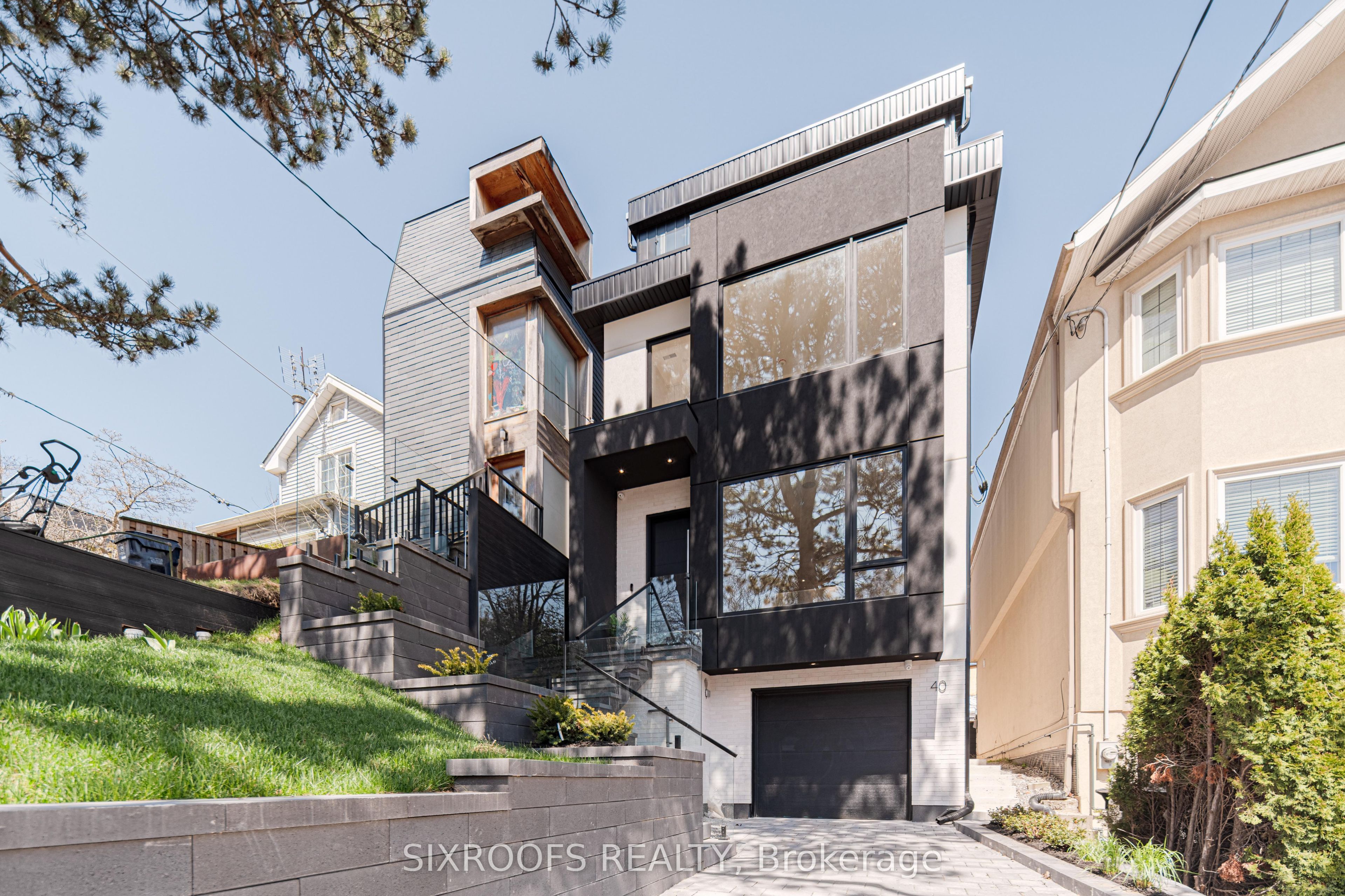40 Morningside Avenue, Toronto, ON, M6S 1C4