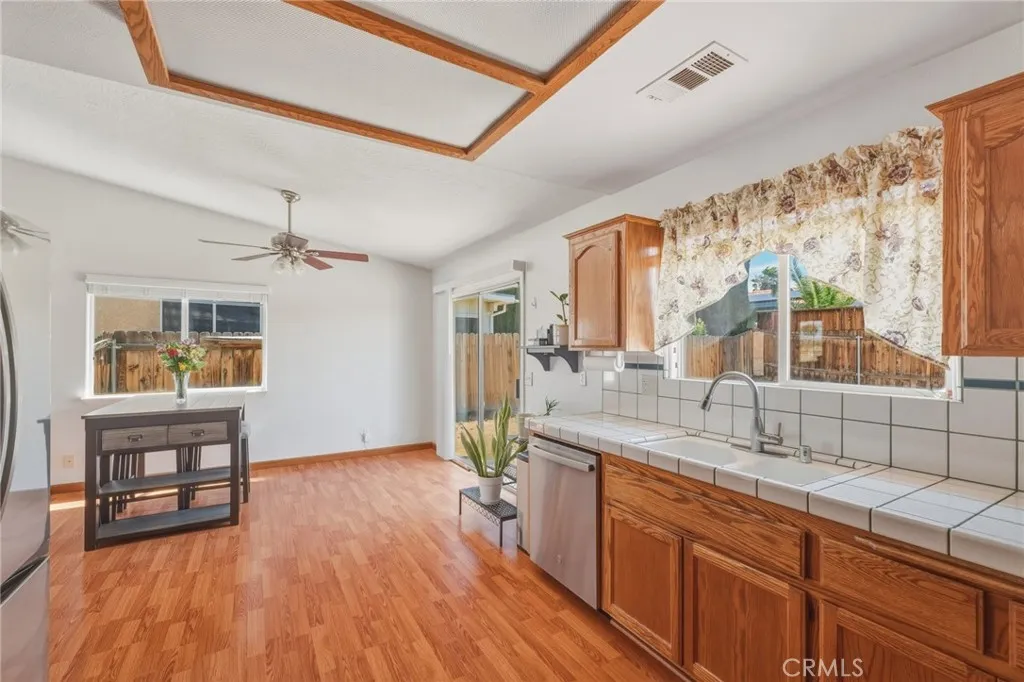 Additional image 14 of 12312 Woodview Ave, Victorville, CA 92392