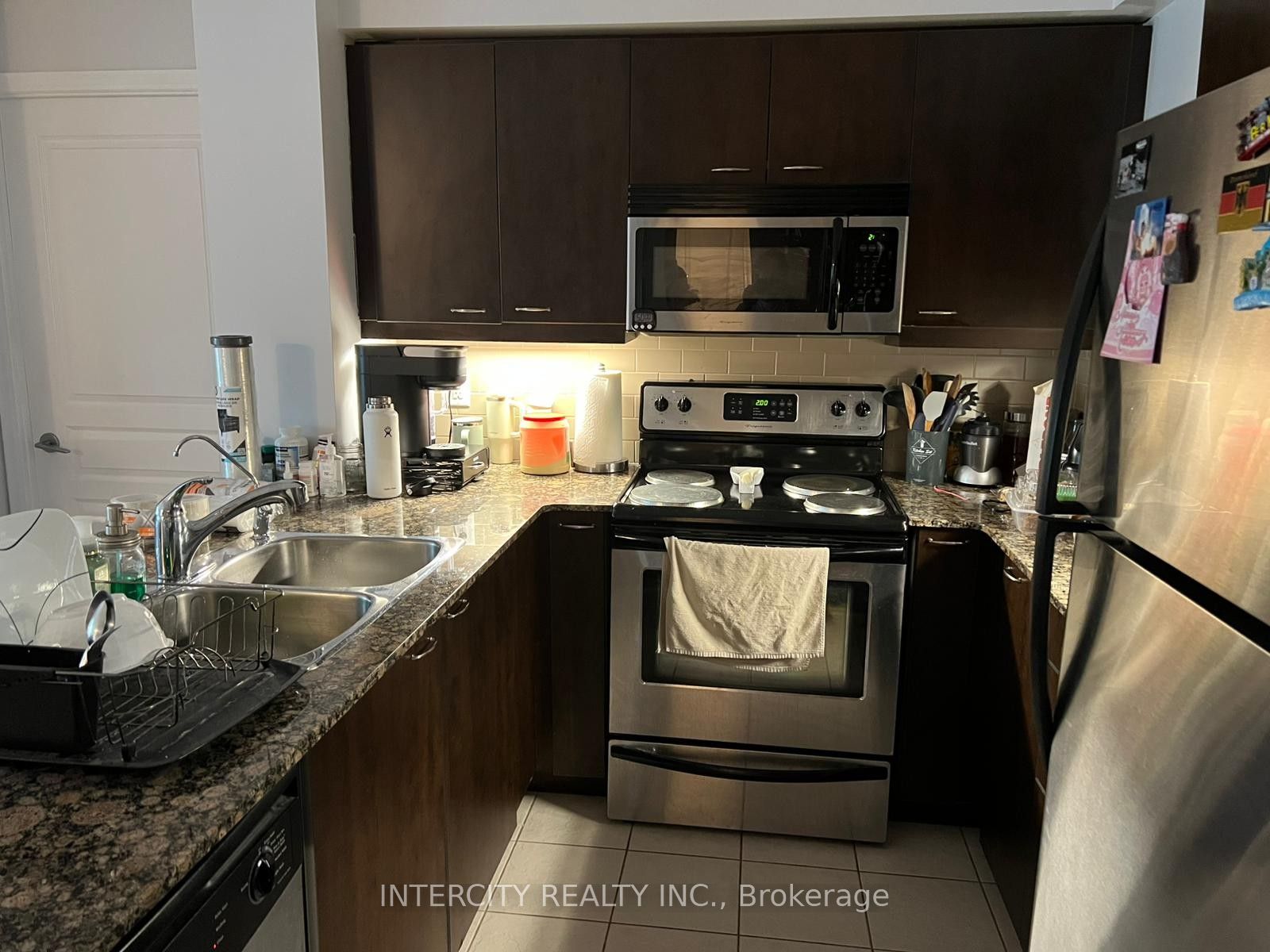 Additional image 2 of 1010-1403 Royal York Road, Toronto, ON, M9P 0A1