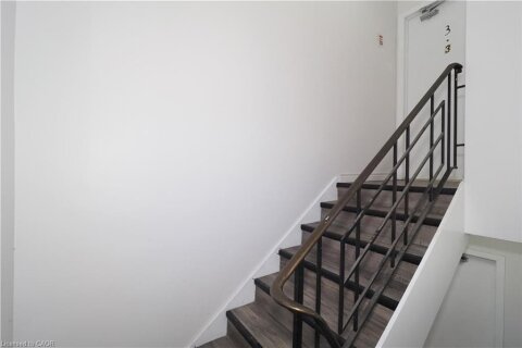 Additional image 8 of 3-24 Austin Drive, Waterloo, ON, N2L 3Y1