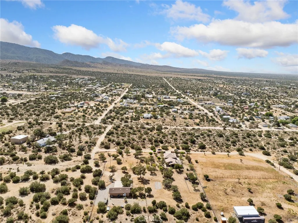 Additional image 126 of 984 Pinon Road, Pinon Hills, CA 92372