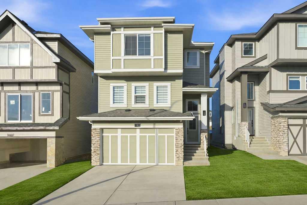 105 Heritage Boulevard, Cochrane, AB, T4C 3G8