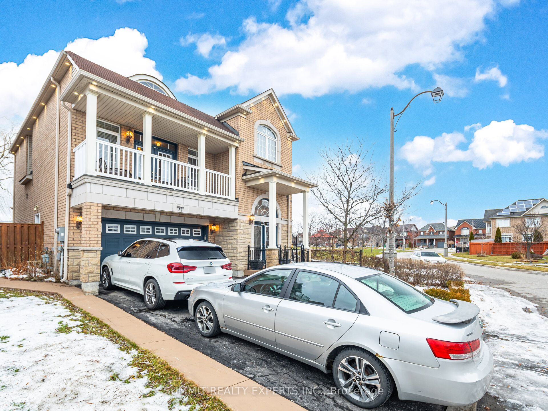 Additional image 3 of 22 Baylawn Circle, Brampton, ON, L6P 2M5