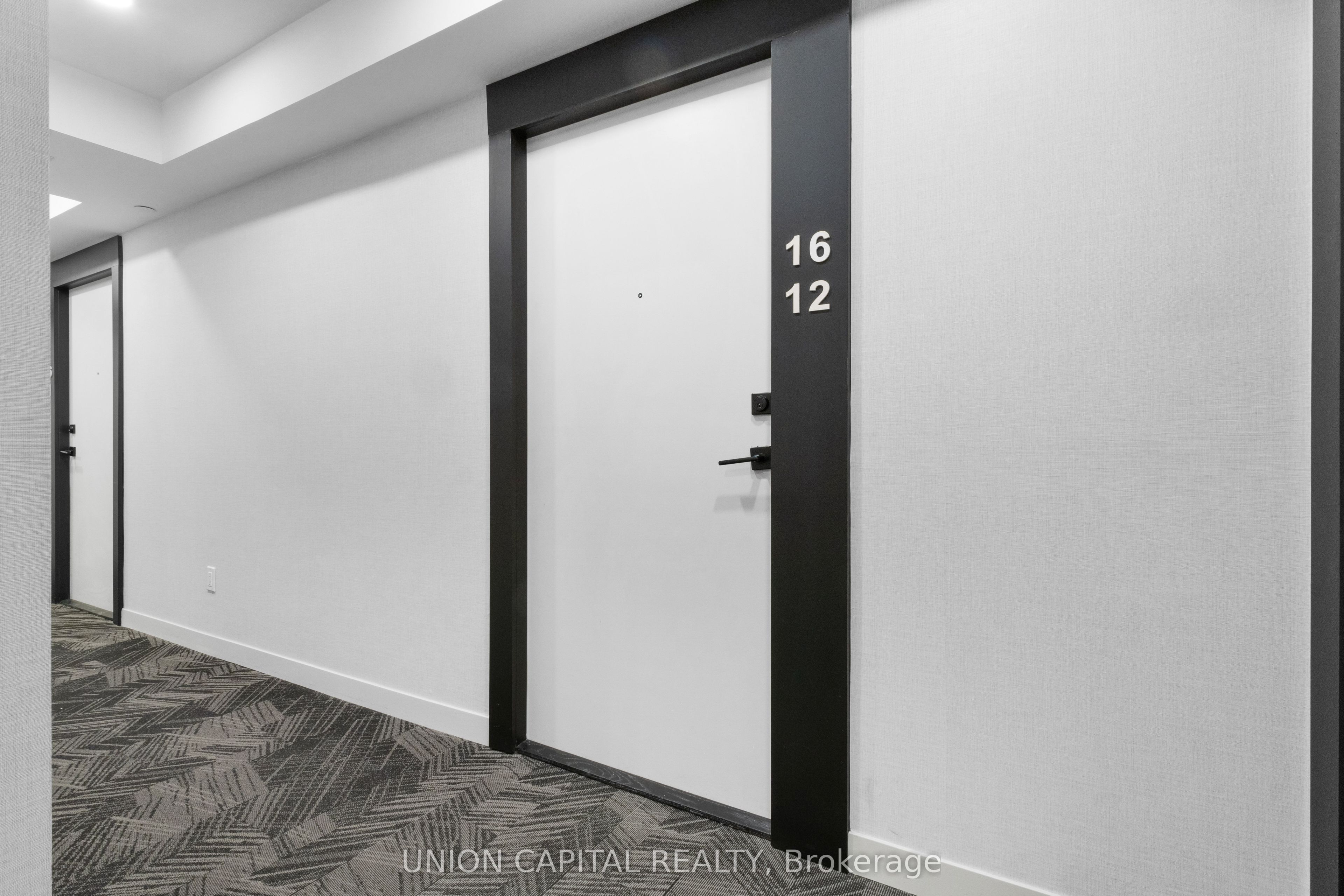 Additional image 3 of 1612-319 Jarvis Street, Toronto, ON, M5B 0C8