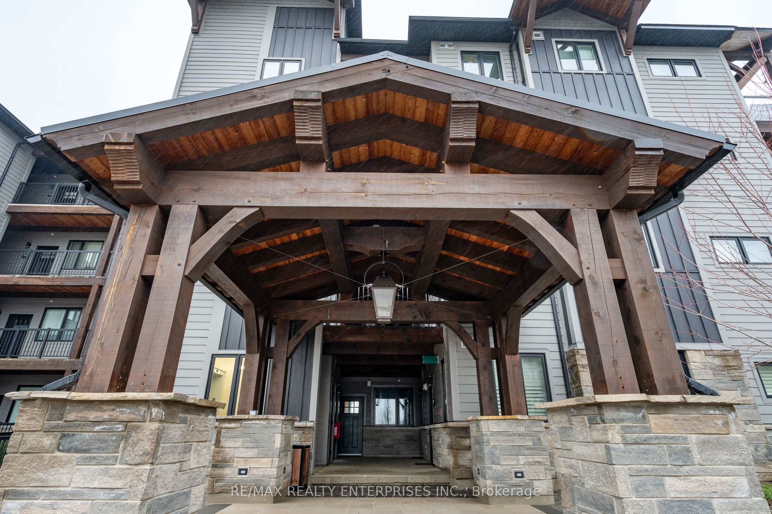 Additional image 3 of 404-16 Beckwith Lane, Blue Mountains, ON, L9Y 0H2