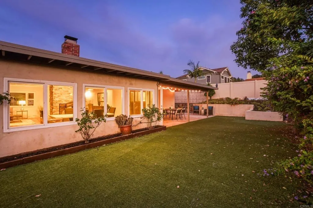 7416 Rowena Street, San Diego, CA 92119