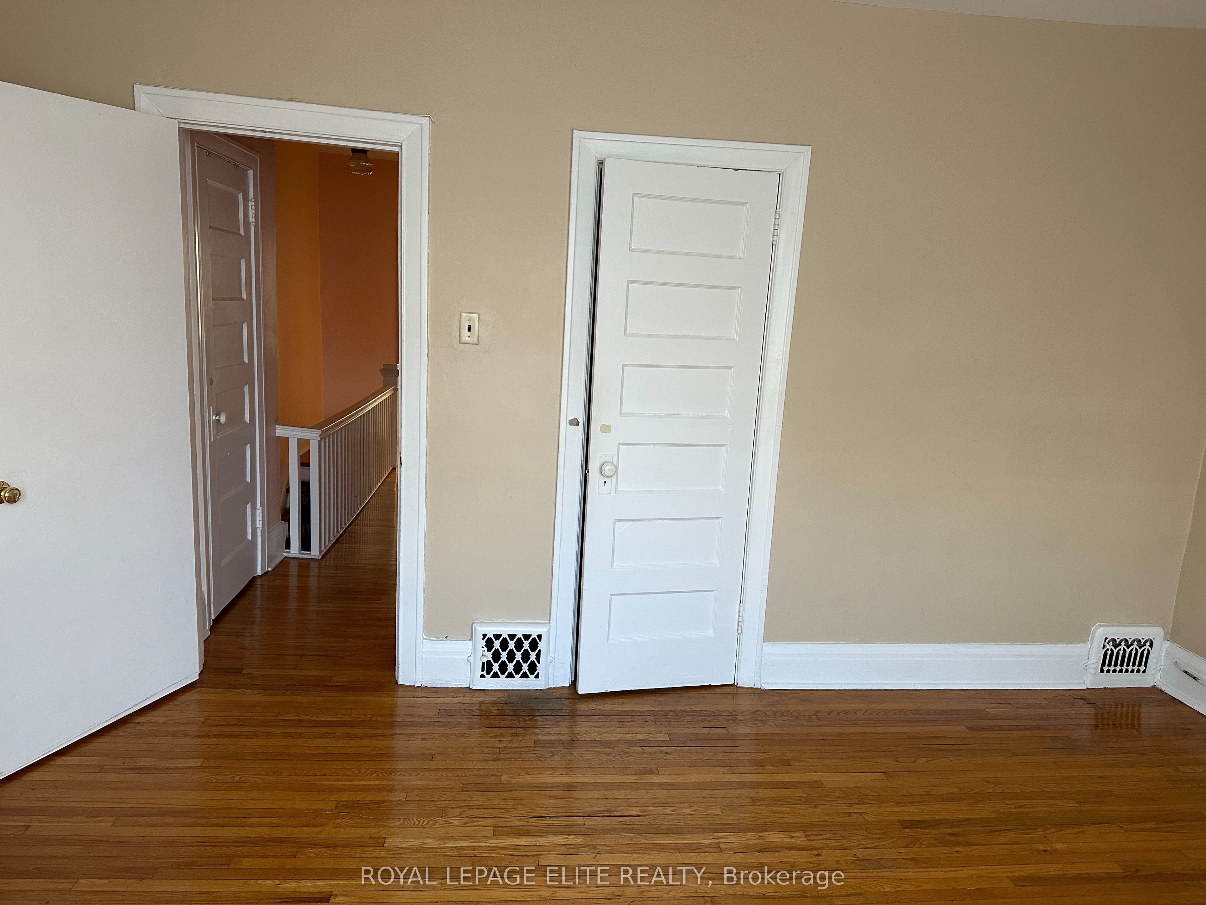 Additional image 2 of 176 Westmount Avenue E, Toronto, ON, M6E 3M8