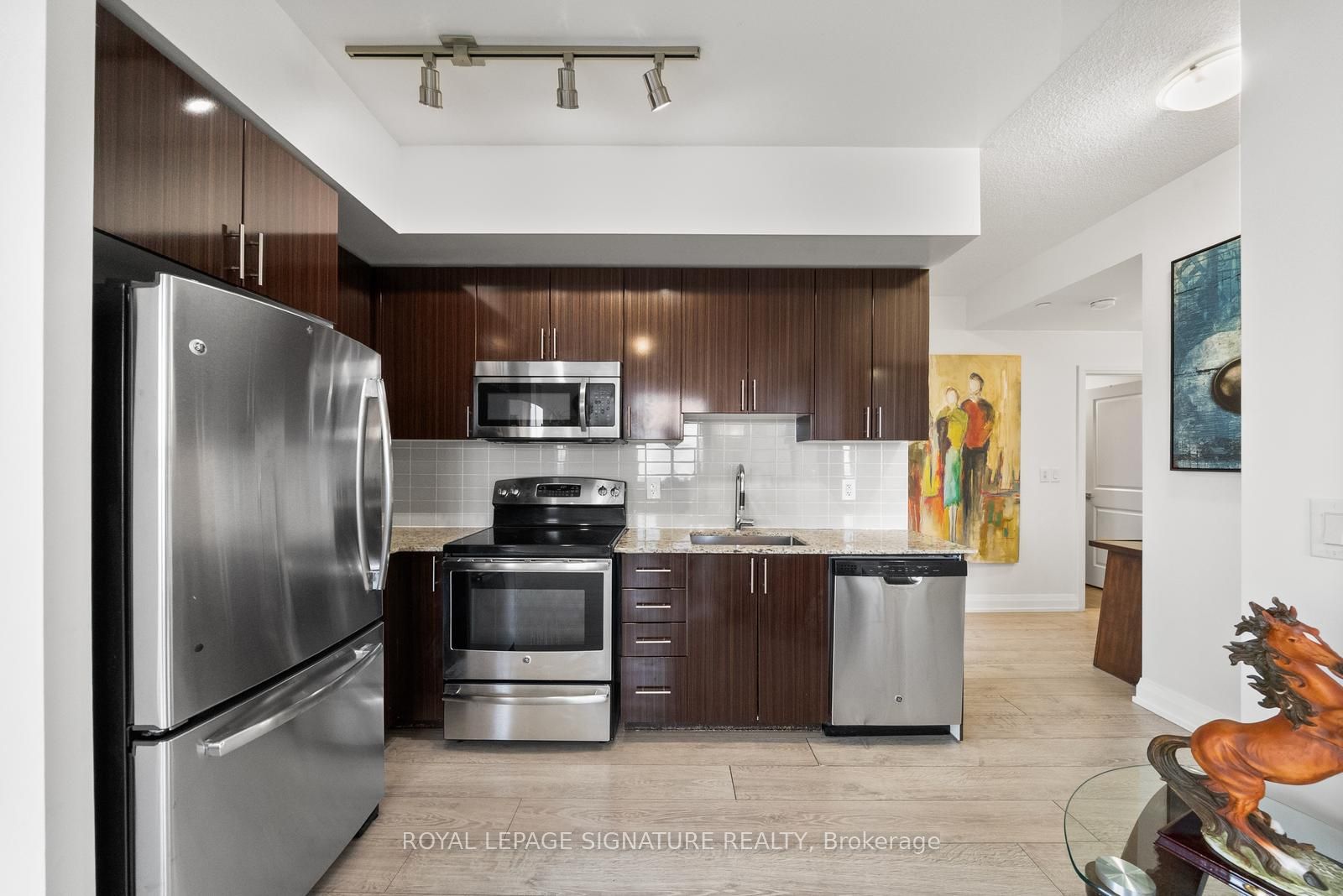 Additional image 4 of 2108-7171 Yonge Street, Markham, ON, L3T 0C5
