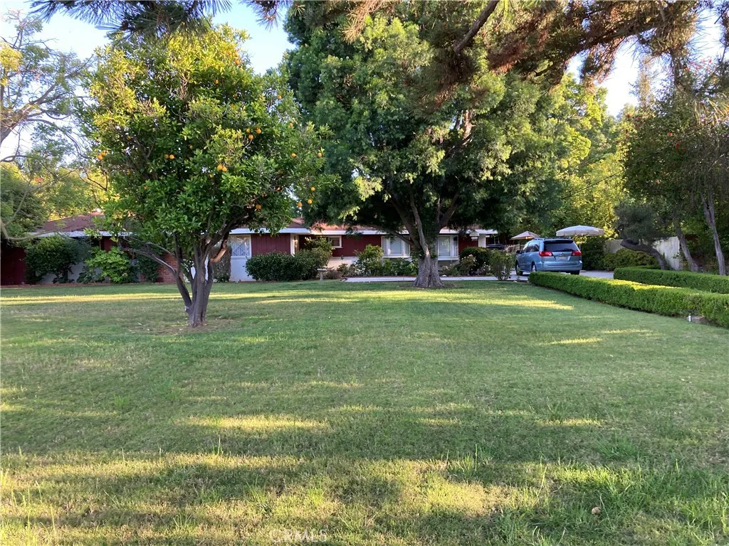 Additional image 5 of 23540 Collins St, Woodland Hills, CA 91367