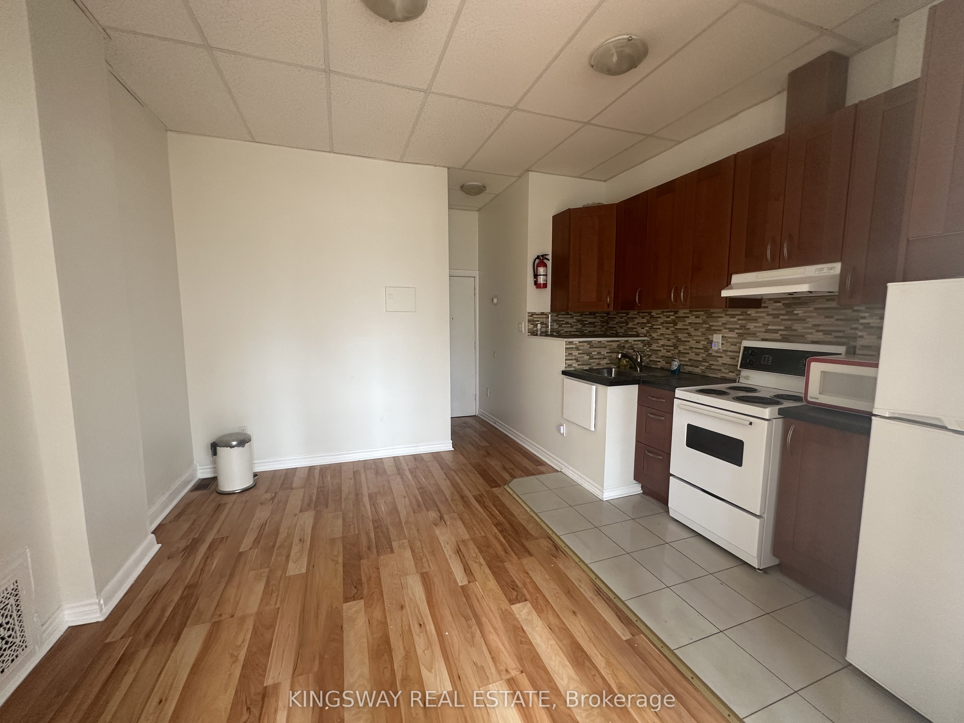 Additional image 4 of 2A-1504 Queen Street W, Toronto, ON, M6R 1A4