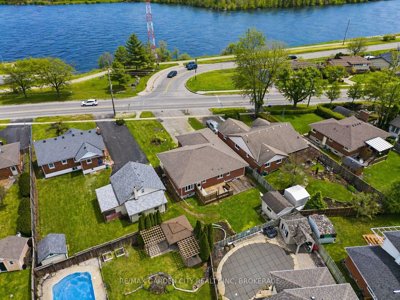 Additional image 2 of 603 Bunting Road, St. Catharines, ON, L2M 2Z9