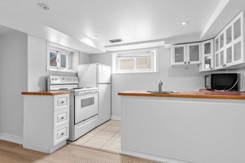 Additional image 7 of Lower-41 Binswood Avenue, Toronto, ON, M4C 3N6