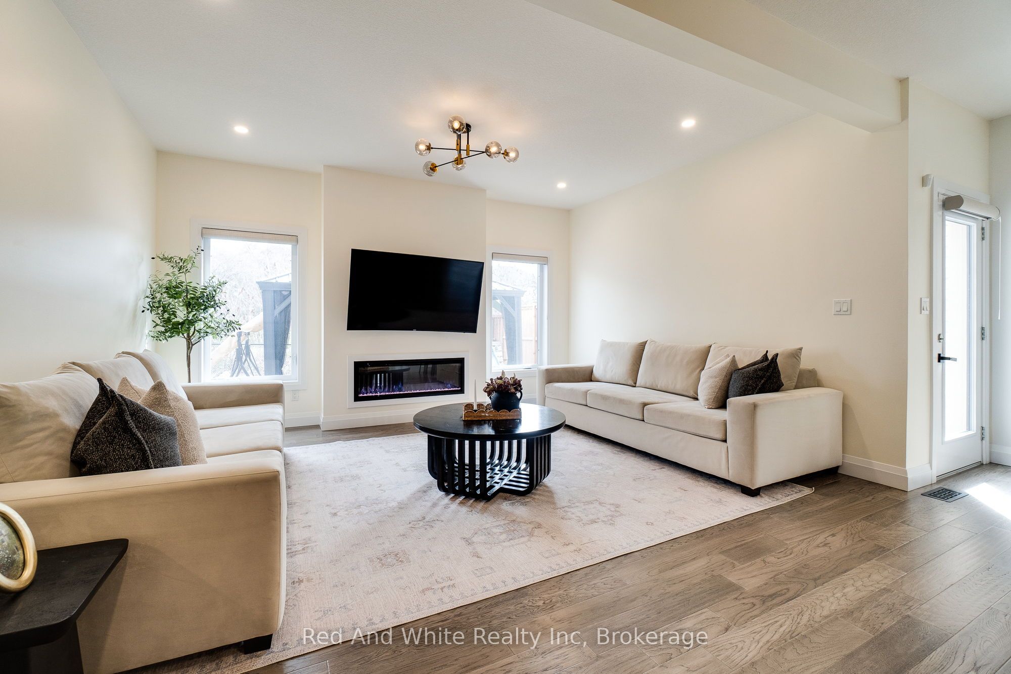 Additional image 6 of 126 Forest Creek Drive, Kitchener, ON, N2R 0M1