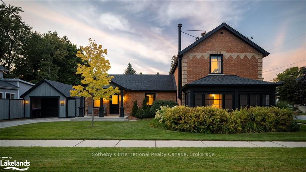 258 Maple Street, Collingwood, ON, L9Y 2R2