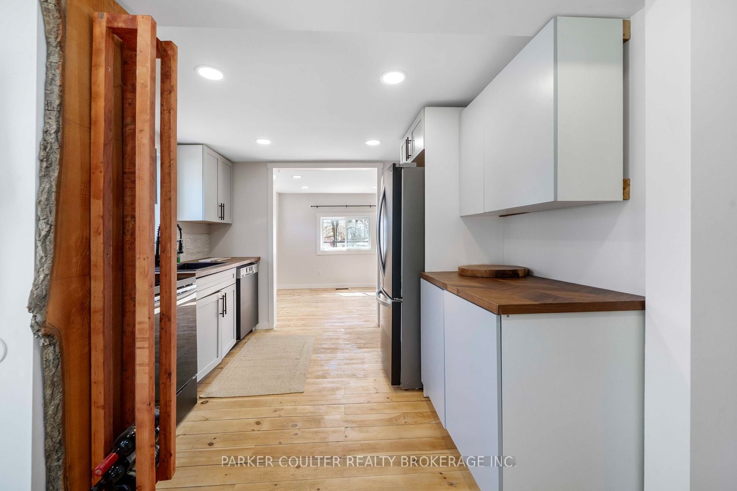 Additional image 3 of 160 Duckworth Street, Barrie, ON, L4M 3W4