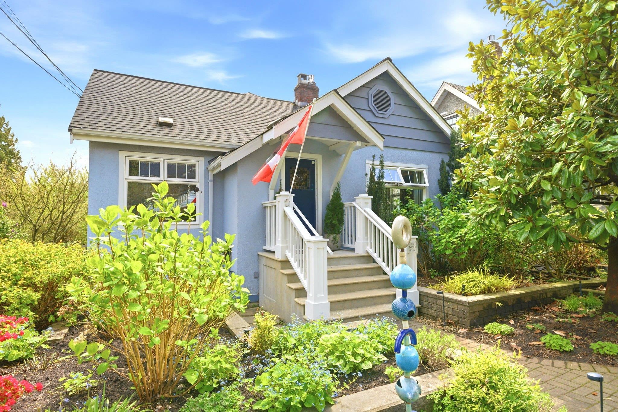1418 Hamilton Street, New Westminster, BC, V3M 2N6
