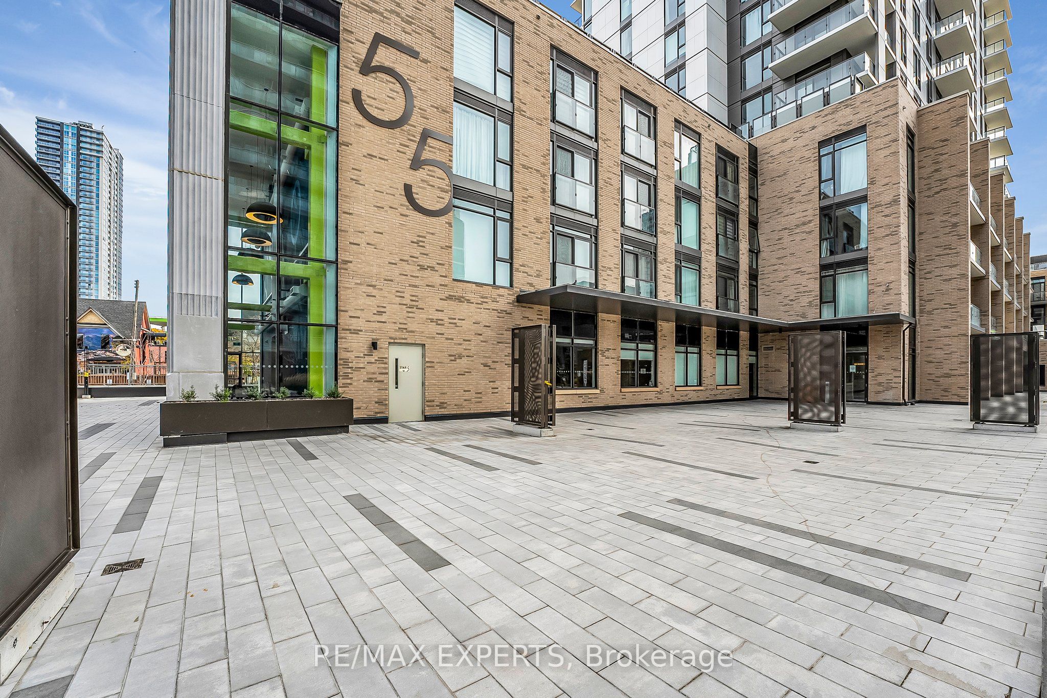 Additional image 4 of 502-55 Duke Street, Kitchener, ON, N2H 0C9