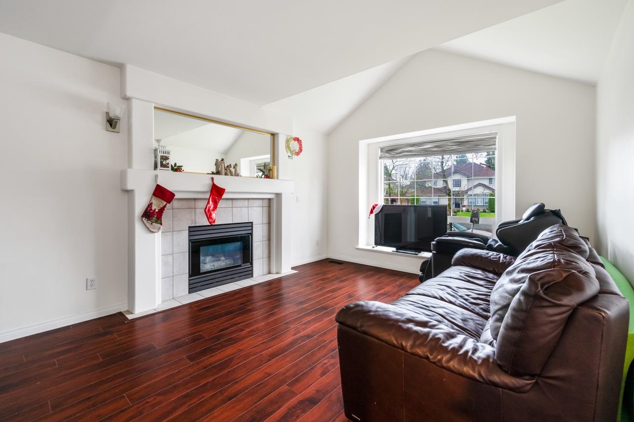 Additional image 4 of 15476 110 Avenue, Surrey, BC, V3R 0X1
