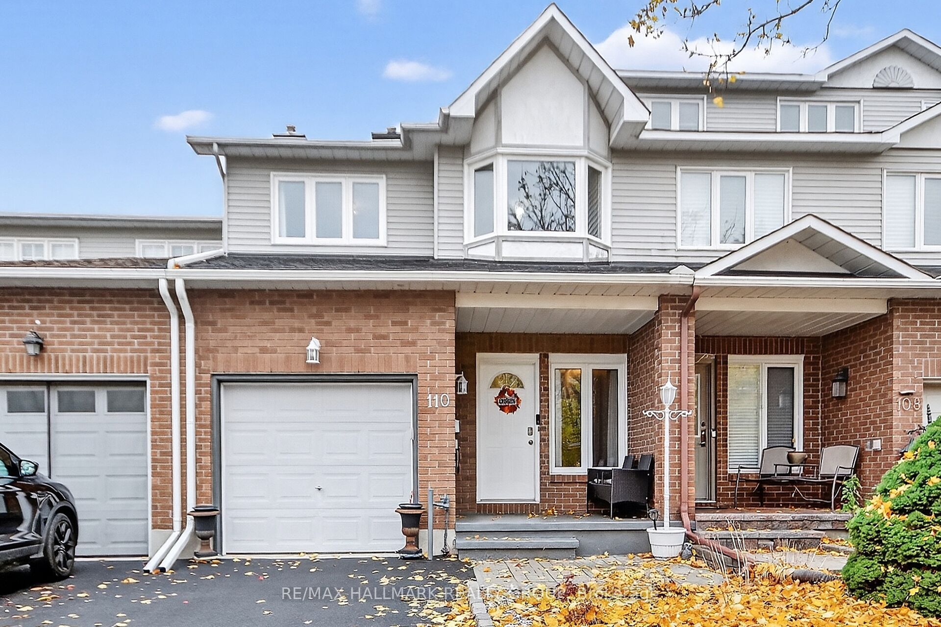 110 Hunter's Glen Crescent, Ottawa, ON, K1T 3R1