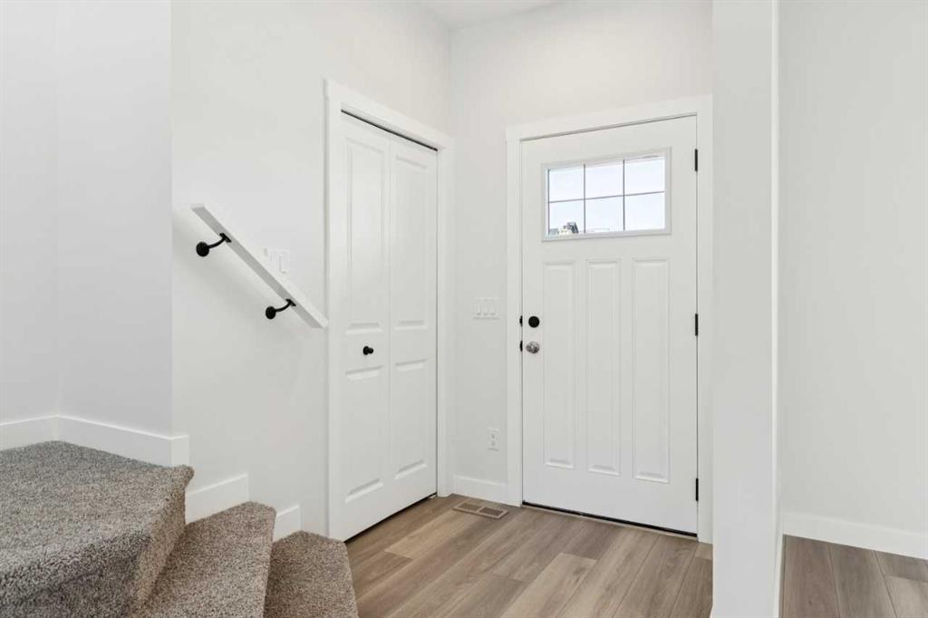 Additional image 3 of 244 Drystone Walk NW, Calgary, AB, T3R2M1