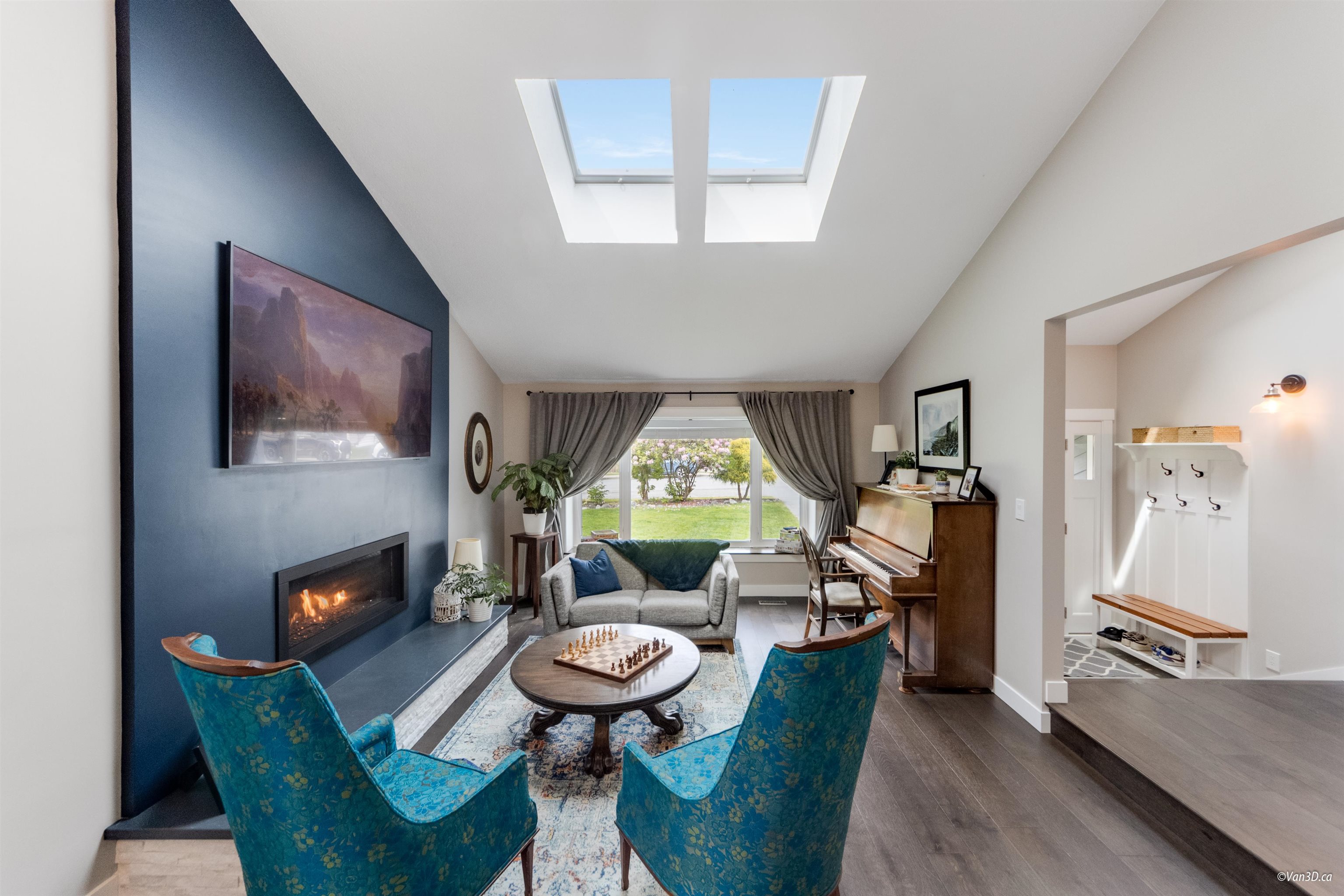 Additional image 4 of 38582 Westway Avenue, Squamish, BC, V8B 0L6