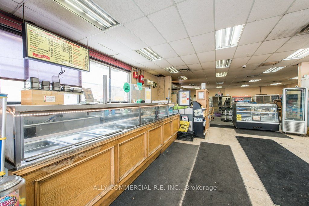 Additional image 6 of 33 Eddystone Avenue, Toronto, ON, M3N 1H5