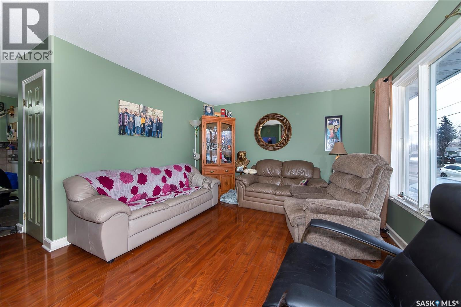 Additional image 6 of 3550 33rd Street W, Saskatoon, SK, S7L6E1