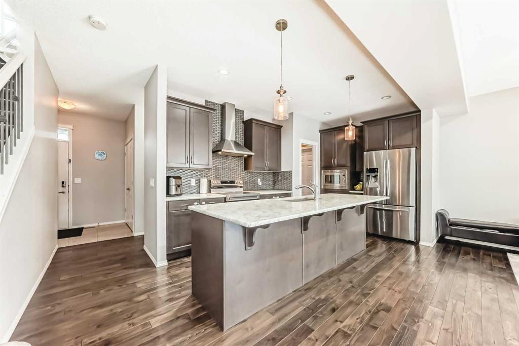 Additional image 4 of 60 Evansborough Road NW, Calgary, AB, T3P 0R1