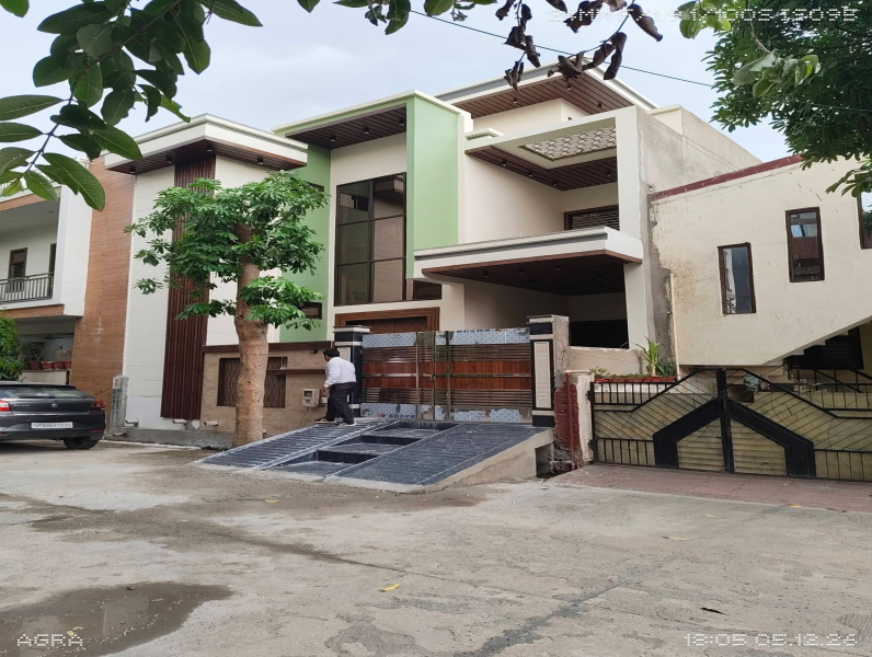 Paschimpuri, Agra