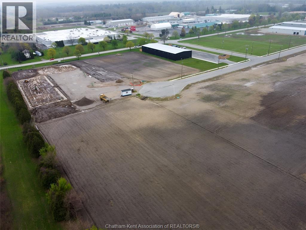Additional image 2 of 755 Junction Avenue, Chatham, ON, N7M0T5