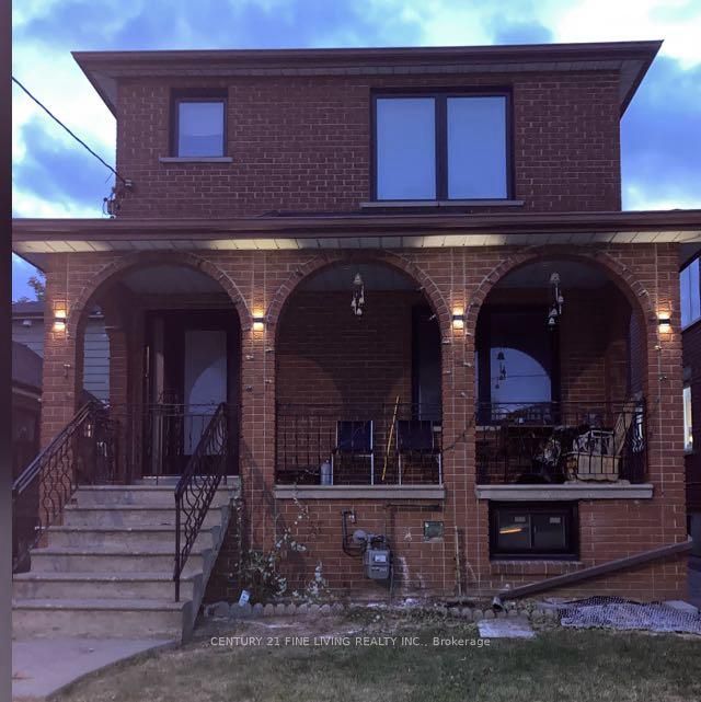 Lower-400 Nairn Avenue, Toronto, ON, M6E 4J3