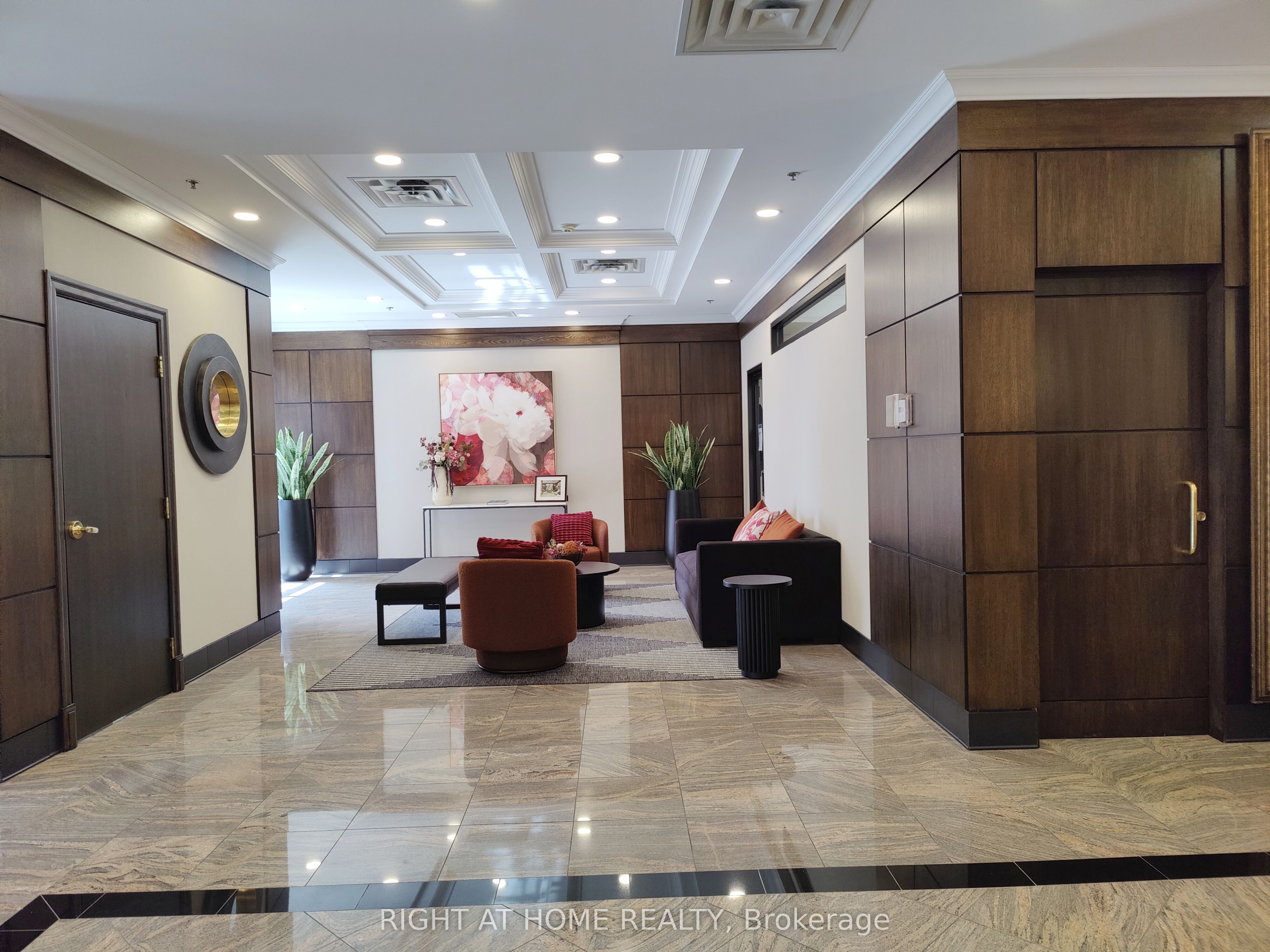 Additional image 5 of 704-5 Michael Power Place, Toronto, ON, M9A 0A3