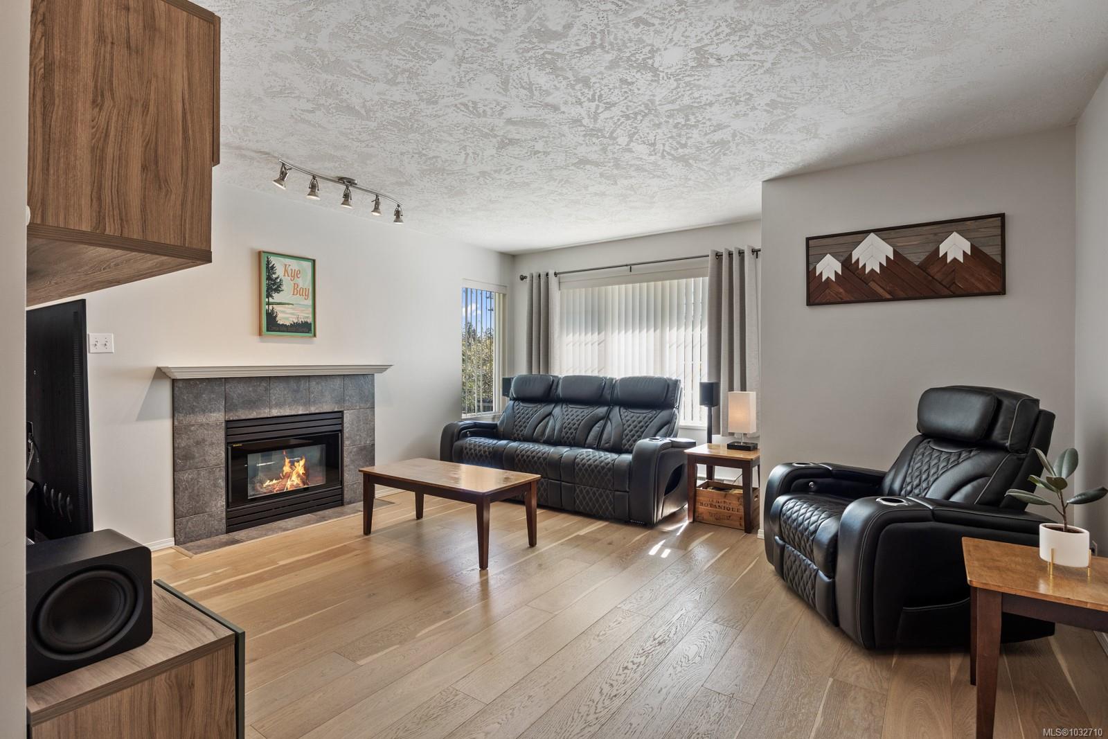 Additional image 6 of B-2425 1st Street, Courtenay, BC, V9N 8X9