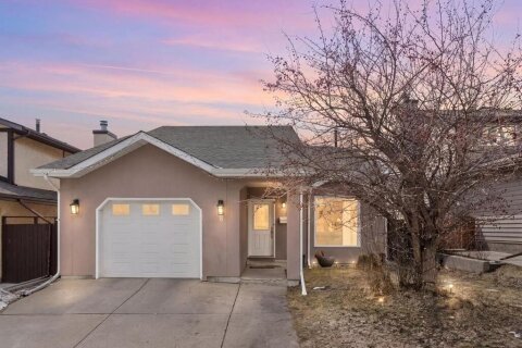 Additional image 9 of 8 Hawkfield Crescent NW, Calgary, AB, T3G 1Z5