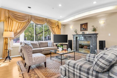 Additional image 8 of 3263 14th Avenue W, Vancouver, BC, V6K 2Y2