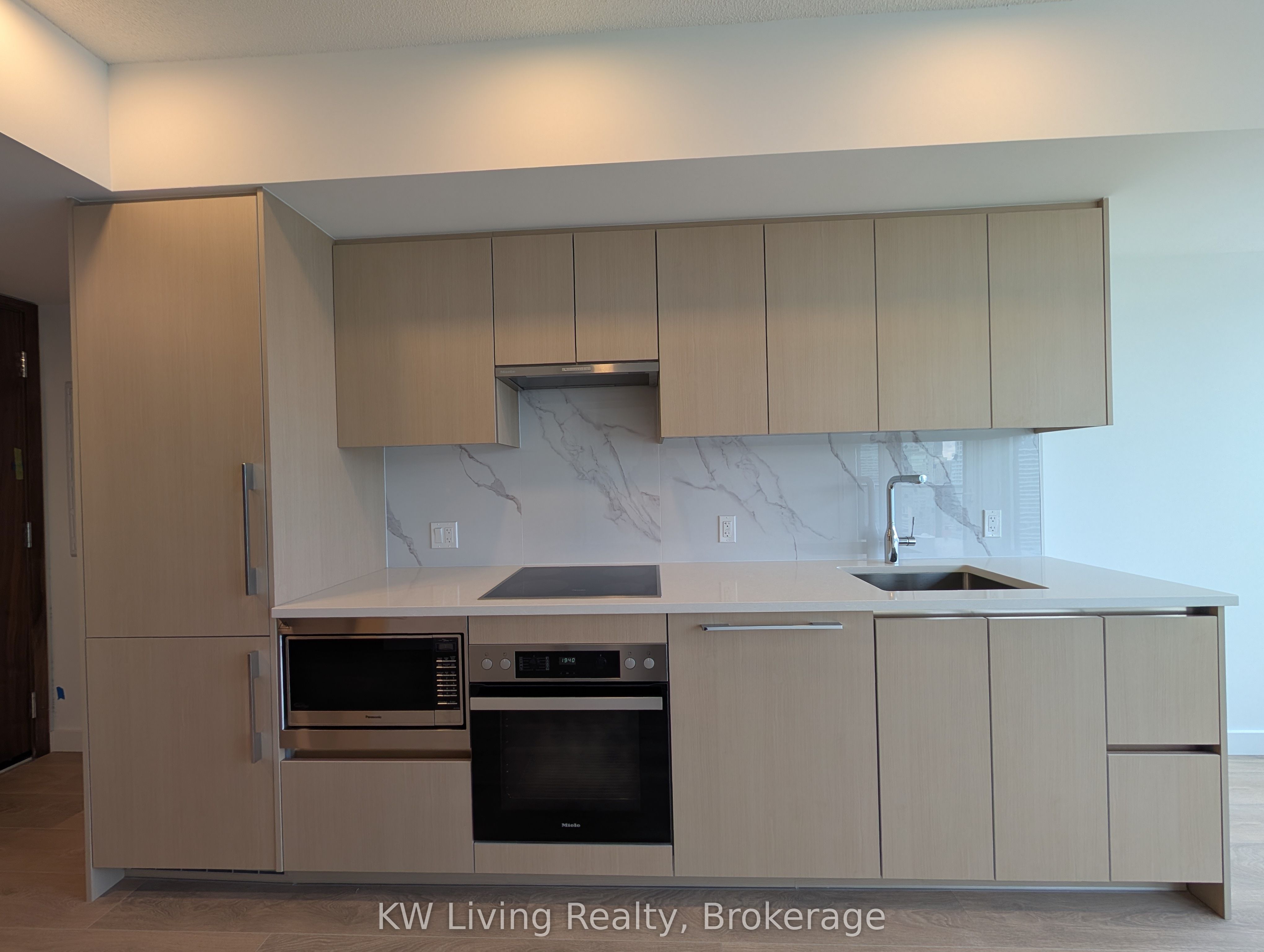 Additional image 6 of 4315-1 Concord Cityplace Way, Toronto, ON, M5V 0X3