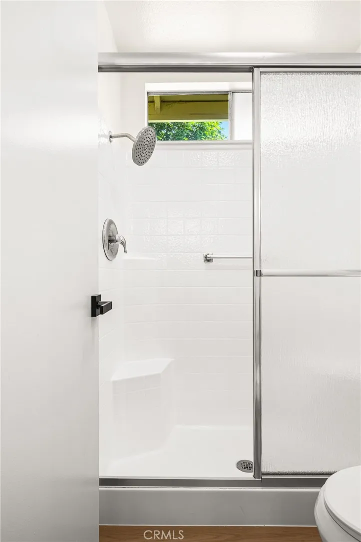 Additional image 59 of 977 N Driftwood Ave, Rialto, CA 92376