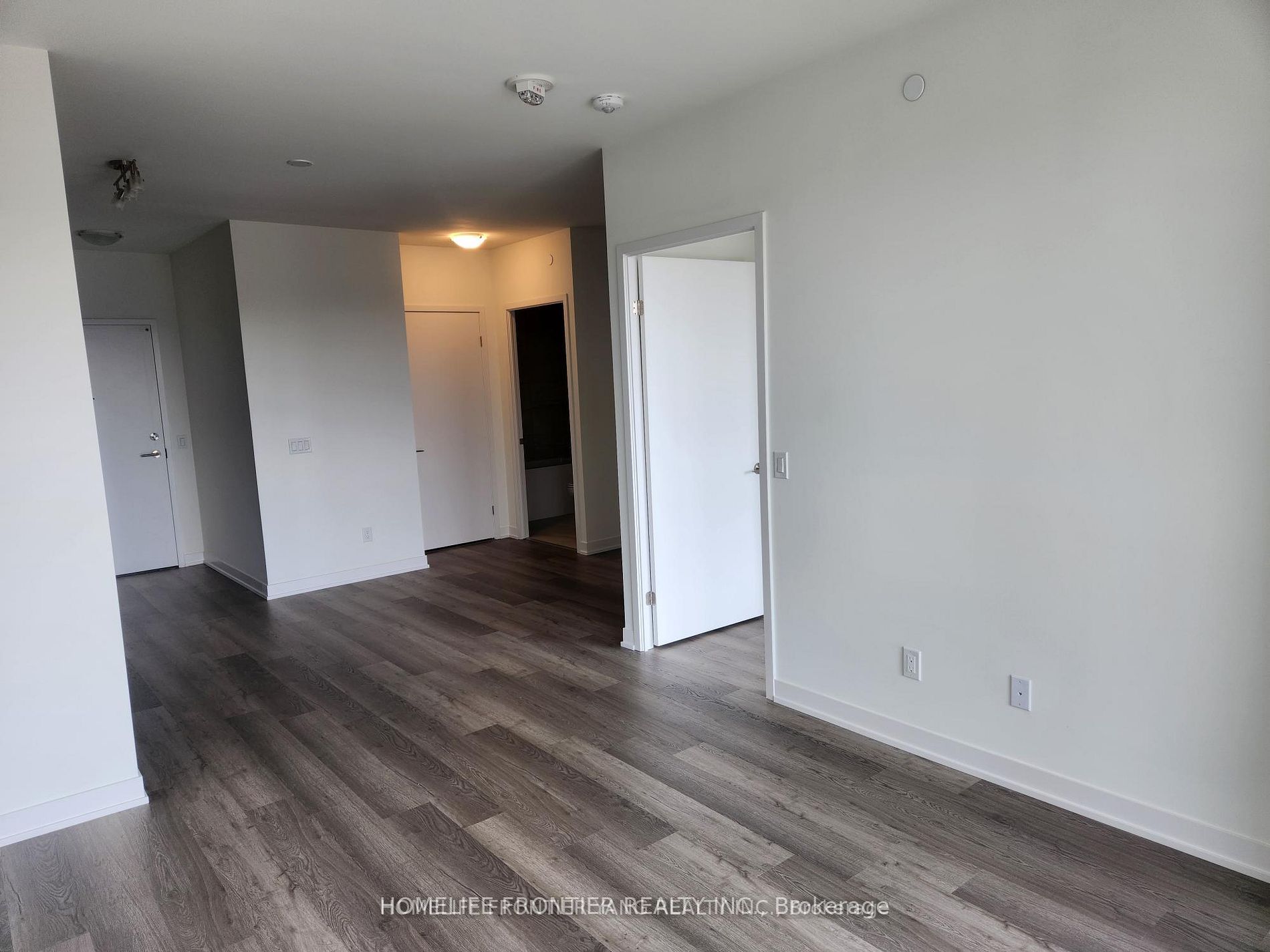 Additional image 3 of 417-6 David Eyer Road, Richmond Hill, ON, L4S 1M4