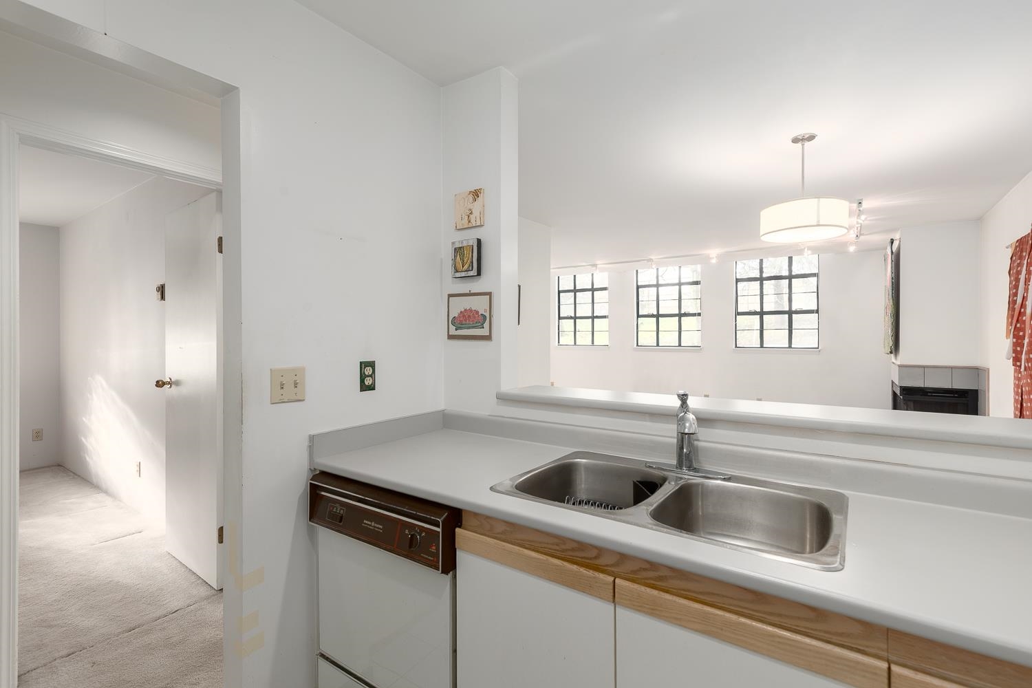 Additional image 4 of 104-700 Pender Street E, Vancouver, BC, V6A 1V7