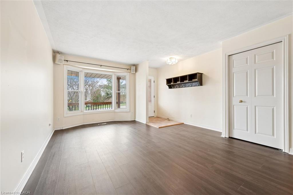 576 Thorndale Drive, Waterloo, ON, N2T 2P9 photo 5