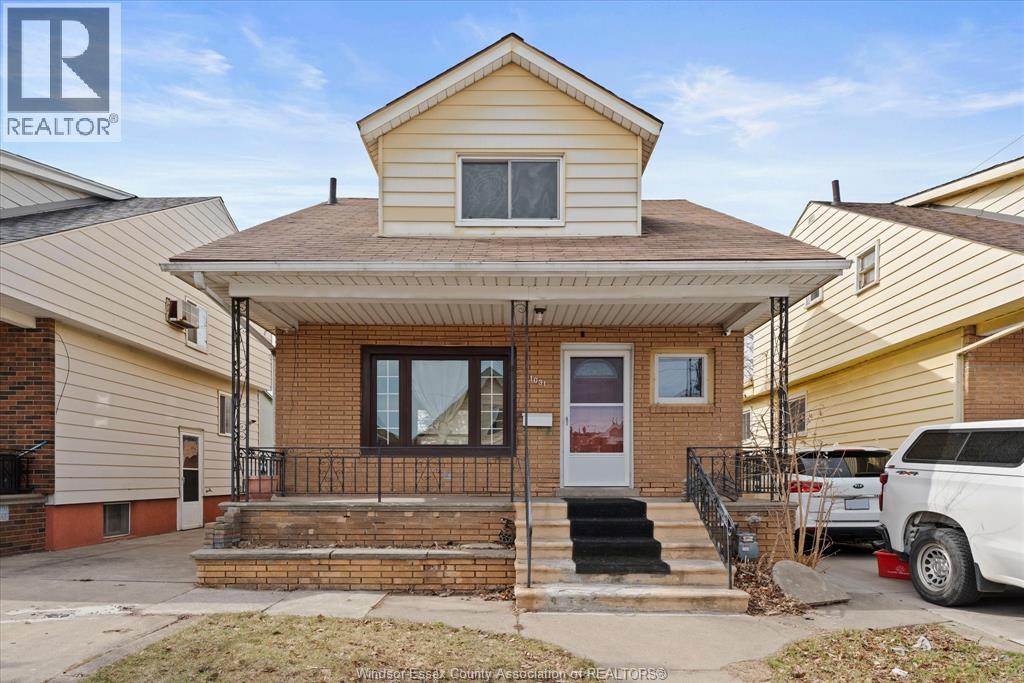 1031 Louis Avenue, Windsor, ON, N9A1Y1