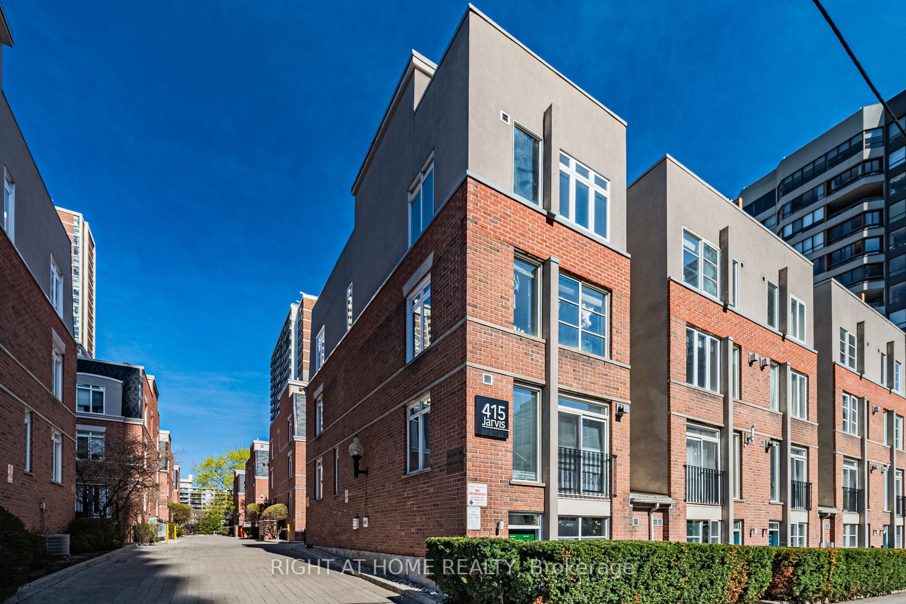 Additional image 2 of 247-415 Jarvis Street, Toronto, ON, M4Y 3C1