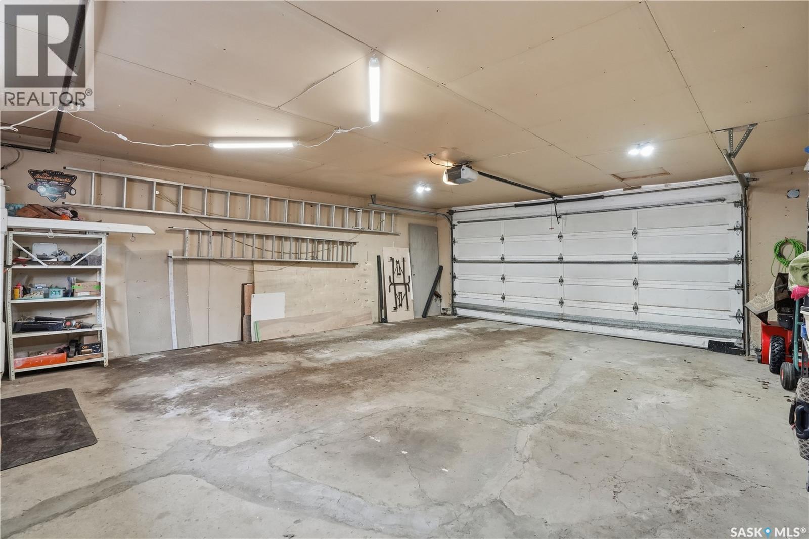 Additional image 3 of 110 Mccarthy Boulevard N, Regina, SK, S4R6A4