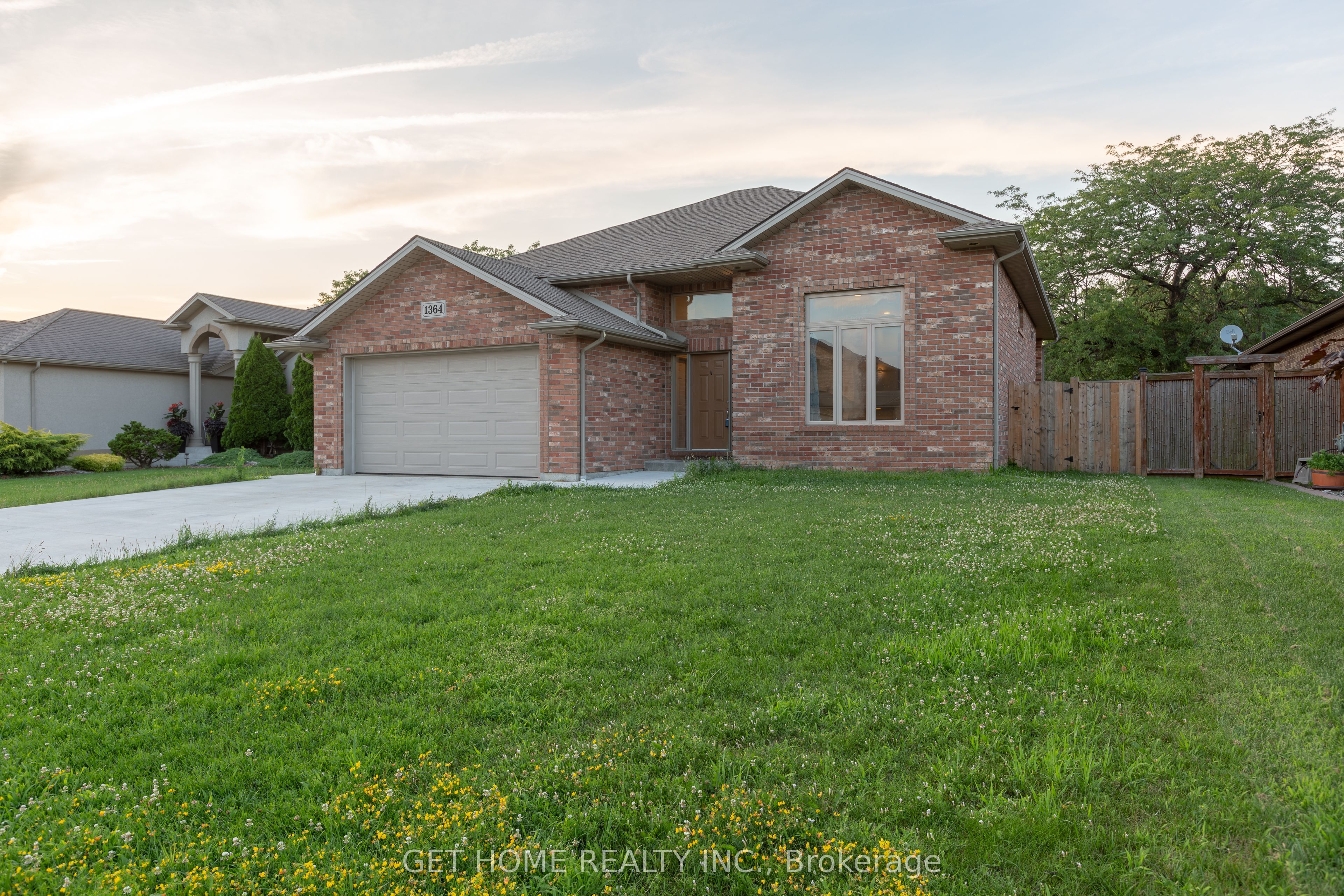 Additional image 2 of 1364 Matthews Crescent, Lakeshore, ON, N0R 1A0