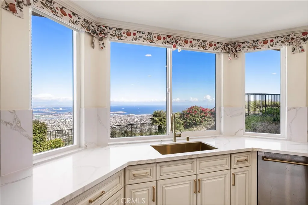 Additional image 81 of 10 Avenue De Azalea, Rancho Palos Verdes, CA 90275