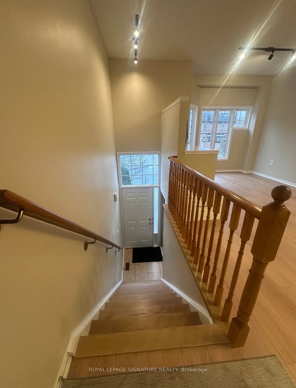 Additional image 2 of 170 Dawes Road, Toronto, ON, M4C 5C4