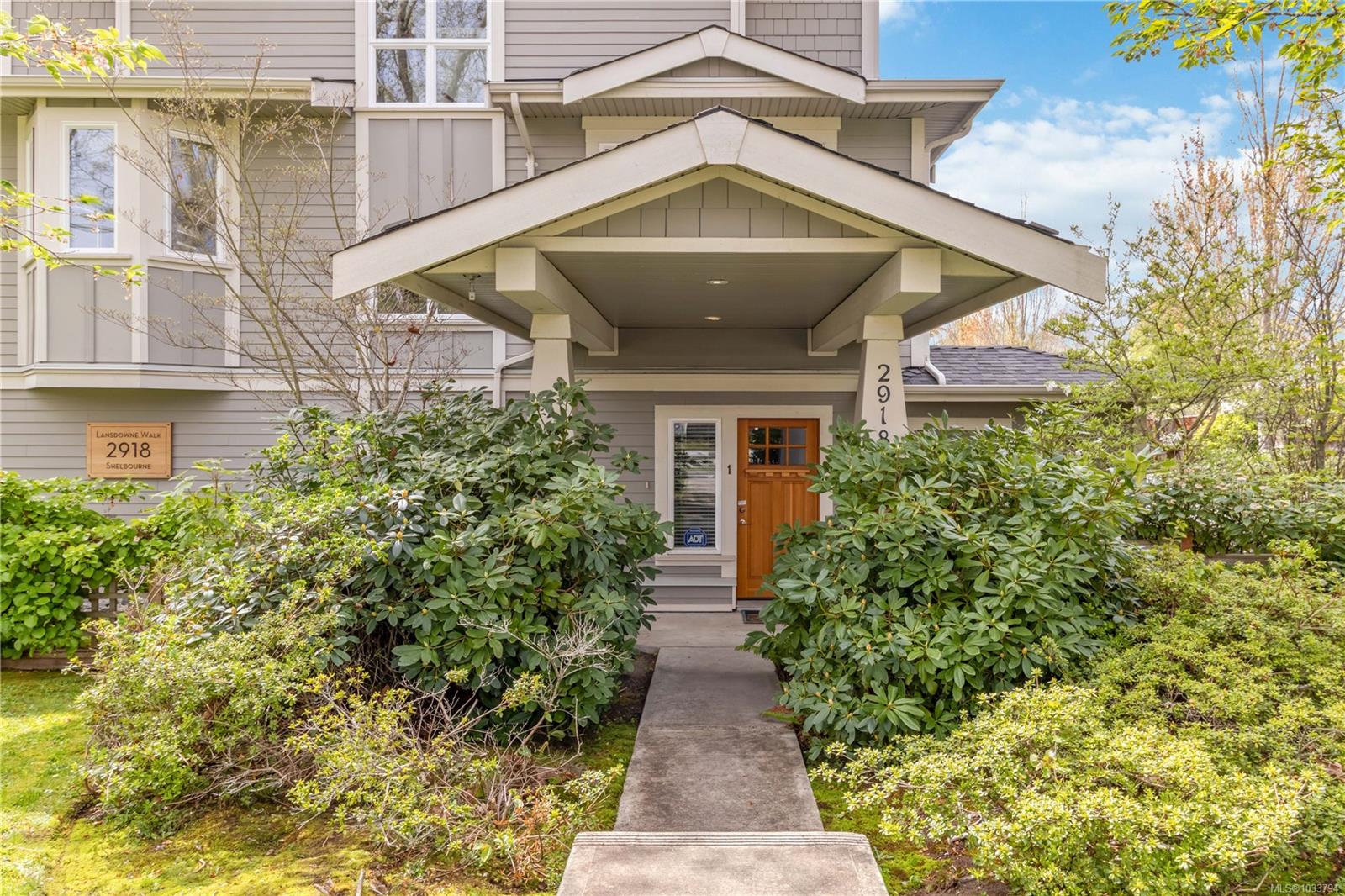 Additional image 6 of 1-2918 Shelbourne Street, Victoria, BC, V8R 4M6
